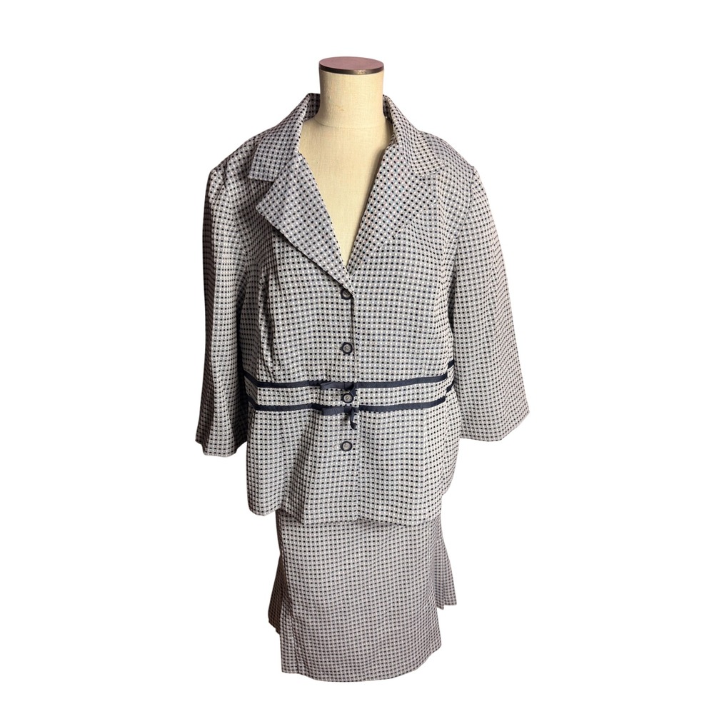 Sweet Suit Woman Skirt Suit Set 20W‎ Blue White Geometric 3/4 Sleeve Pleated Hem